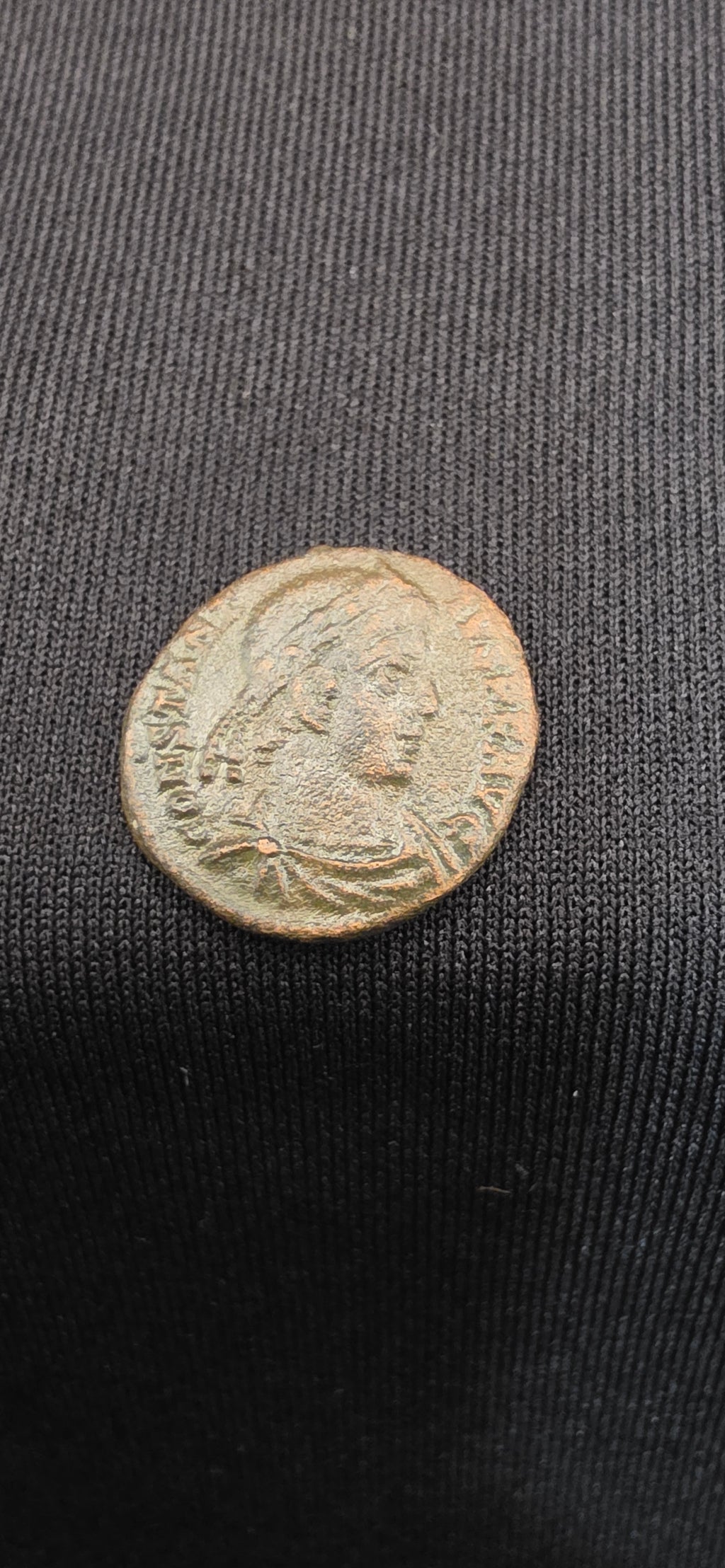 Constans AE4 Bronze – Aquileia Mint – VICTORIAE DD AVGGQ NN – Ancient Roman Coin