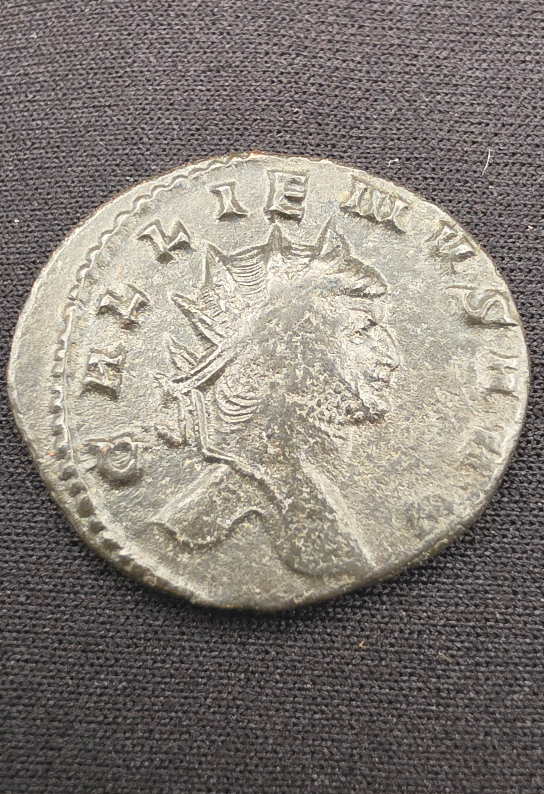 Gallienus “Zoo Series” Ancient Roman Antoniniani – Antelope Reverse                                 Roman Empire, AD 253–268